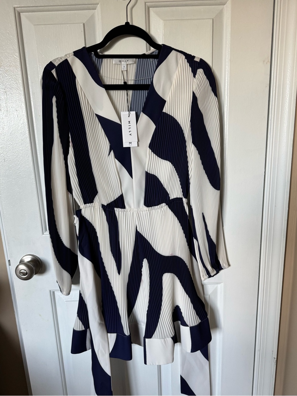 Milly Navy and White Pleated V-Neck Long-Sleeve Dress